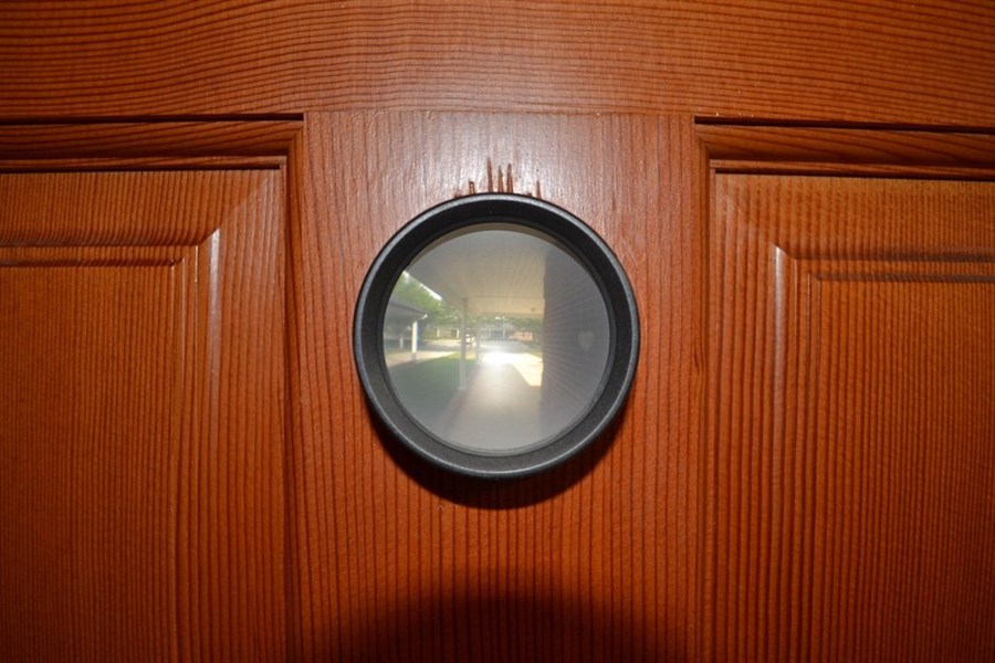 peep hole